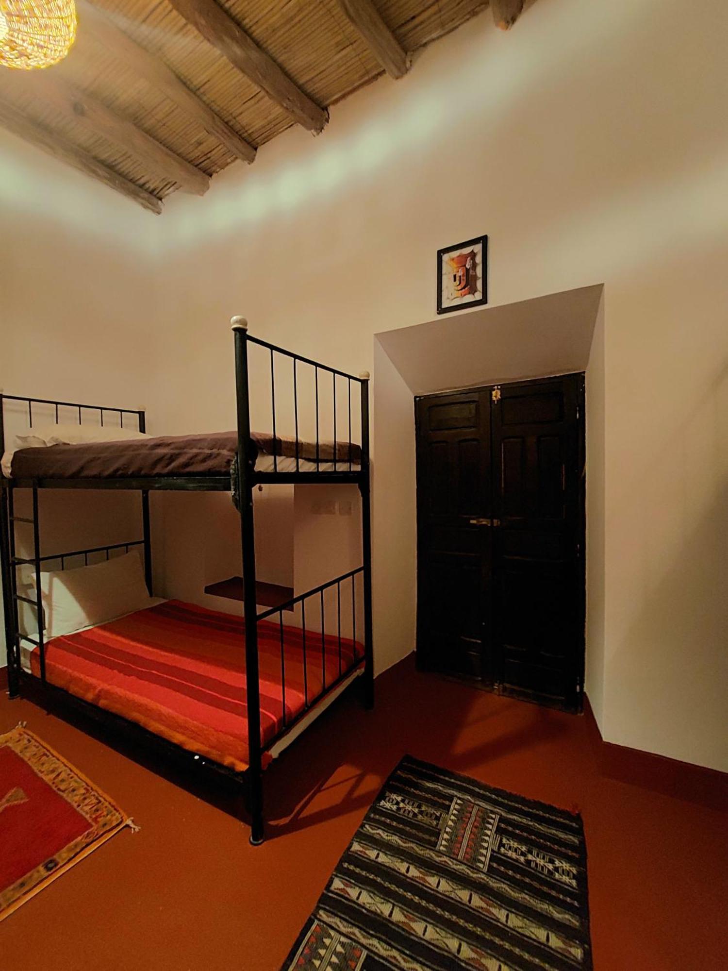 Cinema Riad Tajda Номер фото